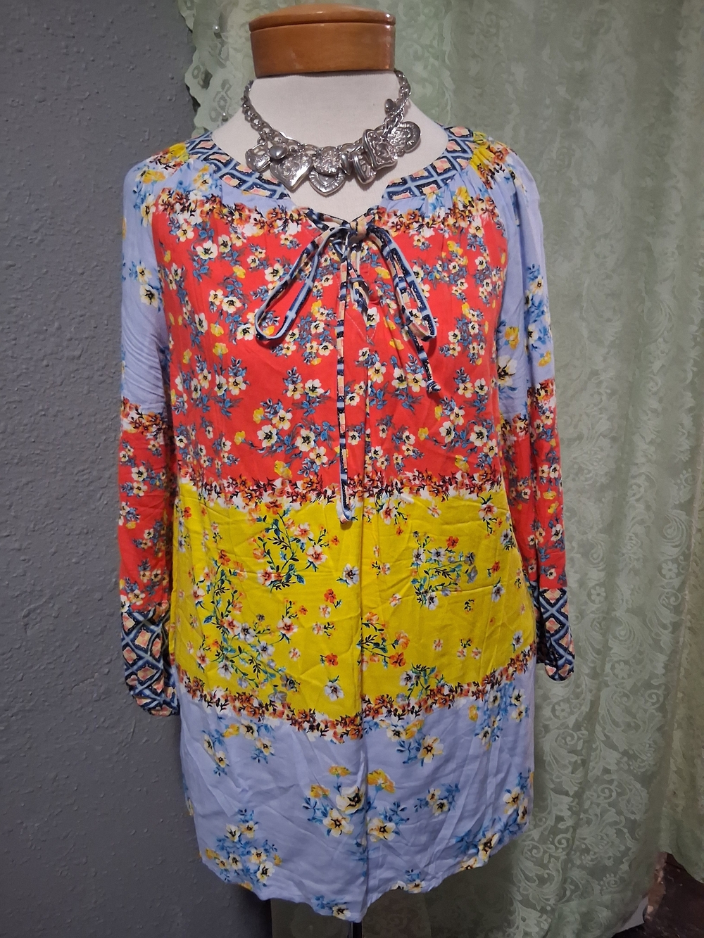 Anthropologie Fig an Flowers floral blouse Size M